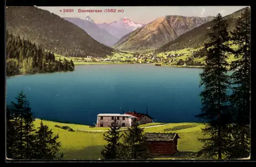 AK Davos, Blick über den Davosersee zum Ort und den Bergen