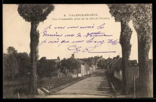 AK Valence-en-Brie, Vue d`ensemble prise de la côte de Pamfou