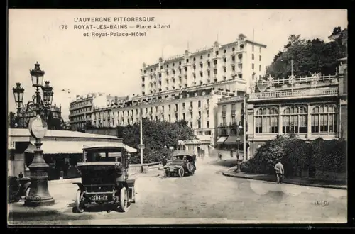 AK Royat-les-Bains, Place Allard et Royat-Palace-Hôtel