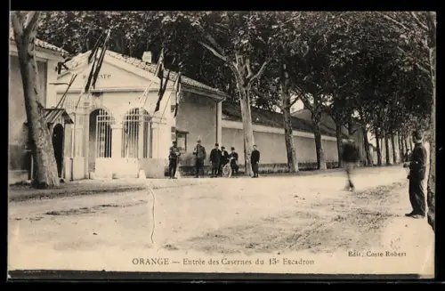AK Orange, Entrée des Casernes du 15e Escadron