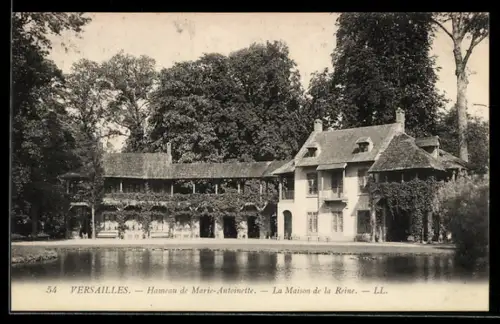 AK Versailles, Hameau de Marie-Antoinette, La Maison de la Reine