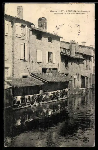 AK Verdun, Les Lavoirs derrière la rue des Bateliers