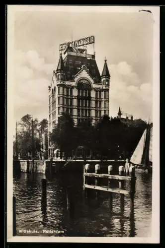 AK Rotterdam, Wittehuis