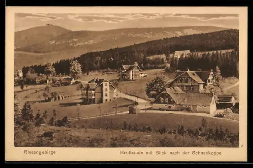AK Brotbaude /Riesengebirge, Berghütte mit Blick nach der Schneekoppe
