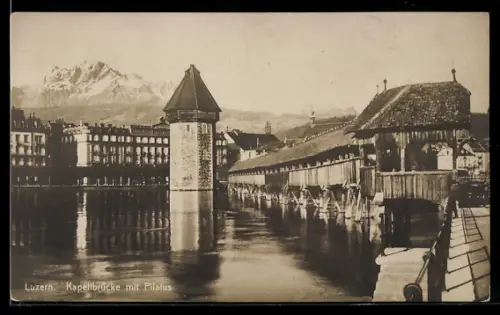 AK Luzern, Kapellbrücke mit Pilatus