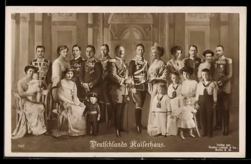 AK Deutschlands Kaiserhaus, Kaiser Wilhelm II. und Familie, Montage