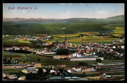 AK Dvur Králové n. L. / Königinhof a. d. E., Gesamtansicht aus der Vogelschau