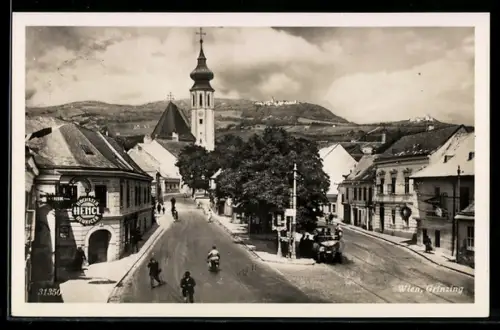AK Grinzing, Strassenpartie mit Motorradfahrer, Hochster Hencl Heuricer