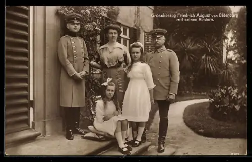 AK Grossherzog Friedrich August von Oldenburg mit seinen Kindern