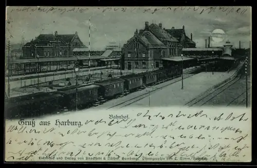 Mondschein-AK Hamburg-Harburg, Personenzug steht am Bahnsteig des Bahnhofs