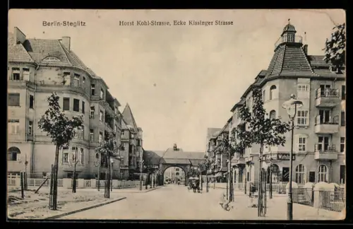 AK Berlin-Steglitz, Horst Kohl-Strasse Ecke Kissinger-Strasse mit Wirtshaus