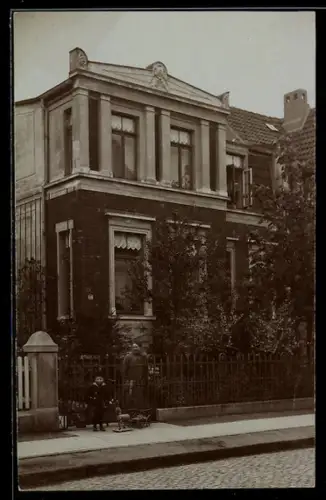 Foto-AK Hannover-Döhren, Stadtvilla Dahlgrün in der Liebrecht-Strasse 17 um 1918, jetzt Hausnummer 37