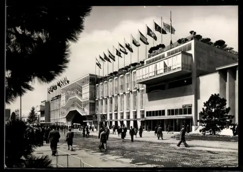 AK Milano, Piazza Italia, Palazzo delle Nazioni