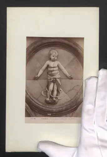 Fotografie unbekannter Fotograf, Ansicht Firenze, Loggia Decli Innocenti Un Bambino, Grossformat 25 x 17cm