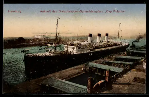 AK Hamburg, Ankunft des Passagierschiffes Cap Polonio an den Landungsbrücken