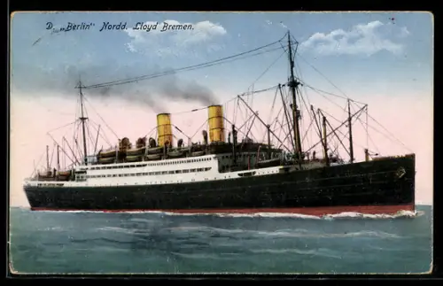 AK Passagierschiff Berlin vom Norddeutschen Lloyd Bremen auf hoher See