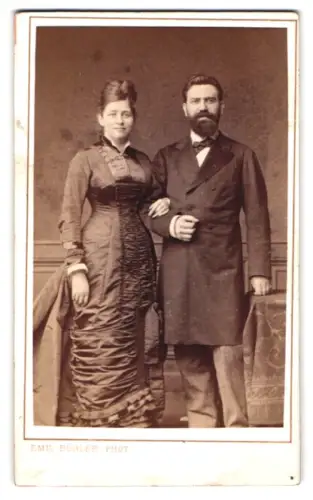 Fotografie Emil Bühler, Mannheim, Ludwigs-Strasse 29, Portrait des Paars Ludwig und Rosa Tillmann