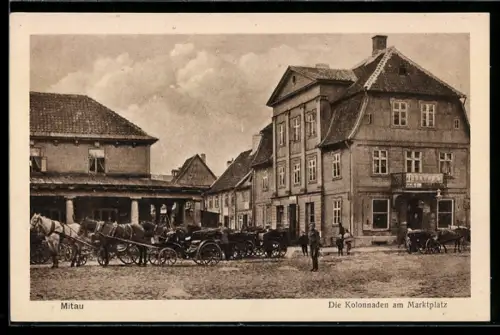 AK Mitau, Die Kolonnaden am Marktplatz