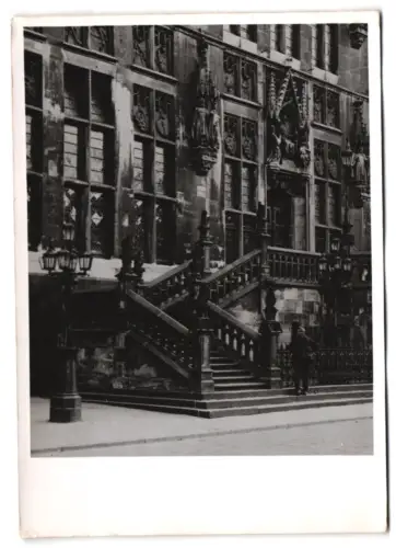 2 Fotografien unbekannter Fotograf, Ansicht Aachen, Detailaufnahmen vom Aachener Dom