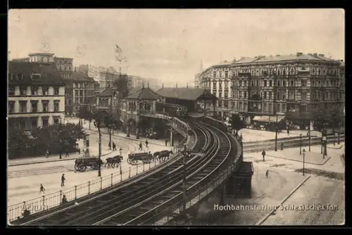 AK Berlin-Kreuzberg, U-Bahnhof Schlesisches Tor mit Strassenpartie