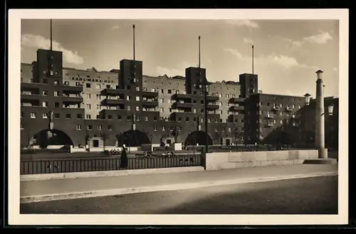 AK Wien, Karl Marx-Hof mit Anlagen