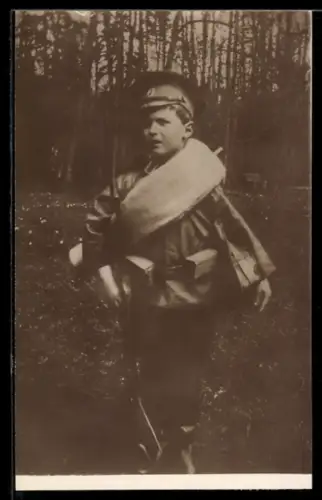 AK Zarewitsch Alexej von Russland in Uniform mit Gewehr