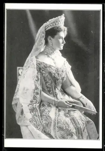 AK Zarin Alexandra von Russland in prunkvollem Kleid