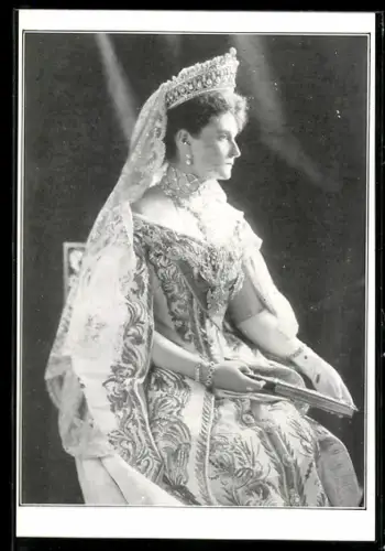AK Zarin Alexandra von Russland in prunkvollem Kleid