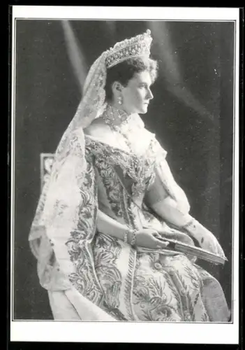 AK Zarin Alexandra von Russland in prunkvollem Kleid