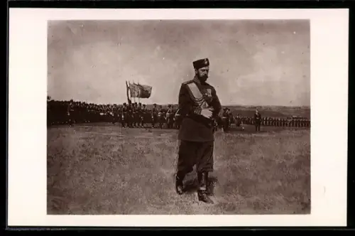 AK Nikolaus II. von Russland während eines Manövers im Felde