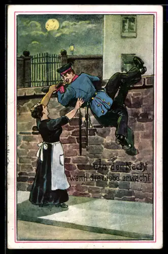 AK Dienstmädchen hilft dem Soldaten, der über die Mauer klettert, In der Nacht wenn die Liebe erwacht