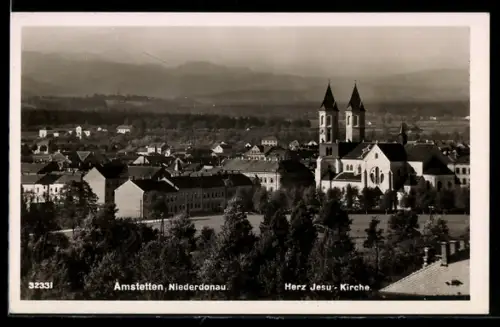 AK Amstetten /Niederdonau, Herz-Jesu-Kirche und Stadt aus der Vogelschau