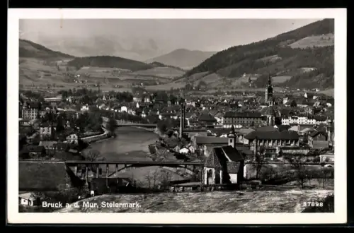 AK Bruck a. d. Mur, Teilansicht mit Kirche