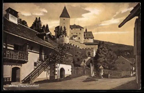 AK Mauterndorf, Strassenpartie mit Schloss
