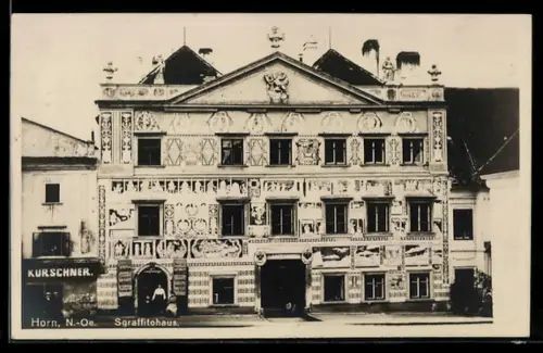 AK Horn, Vorderansicht vom Sgraffitohaus