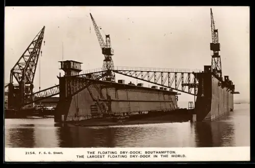 AK Southampton, The Floating Dry-Dock