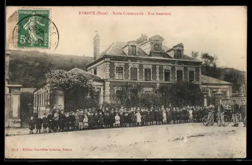 AK Evreux /Eure, Ecole Communale, Rue Isambert