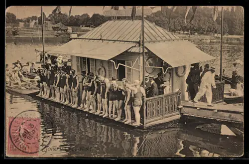 AK Joinville-le-Pont, Badegäste auf Ponton