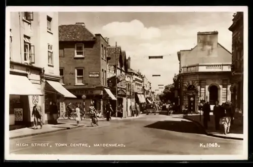 AK Maidenhead, High Street, Town Centre