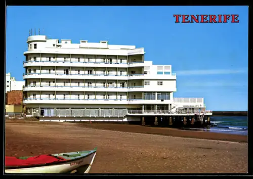 AK Tenerife, Hotel Medano and beach