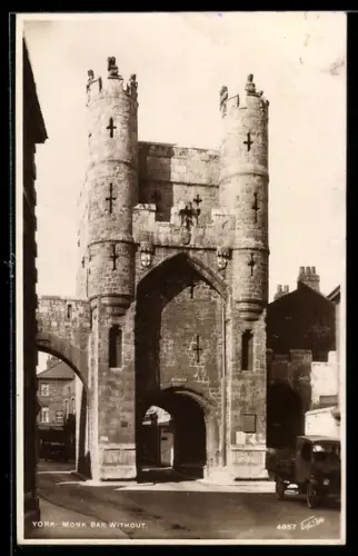 AK York, Monk Bar Without