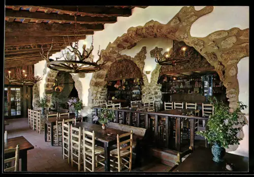 AK Girona, Massanet de Cabrenys, Hostal de la Montanya, El Corral de la Falgarona, Direcció Joan Moradel