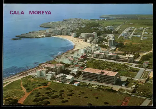 AK Cala Moreya /Mallorca, Luftbild von Strand und Hotelbauten