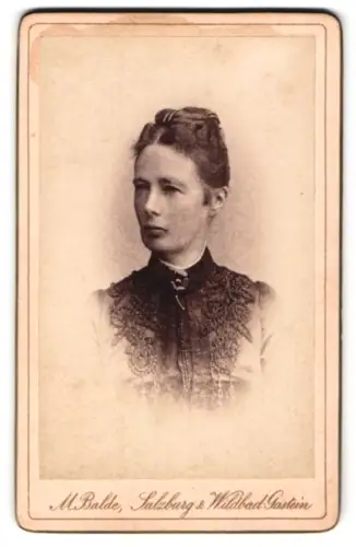 Fotografie M. Balde, Salzburg, Anna Lensch im Porträt