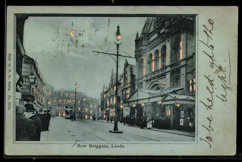 AK Leeds, New Briggate, Halt gegen das Licht