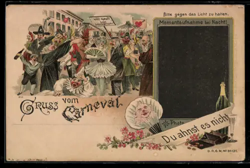 AK Gruss vom Carneval, Kostümierte mit Schild, Momentaufnahme eines Paares bei Nacht, Halt gegen das Licht