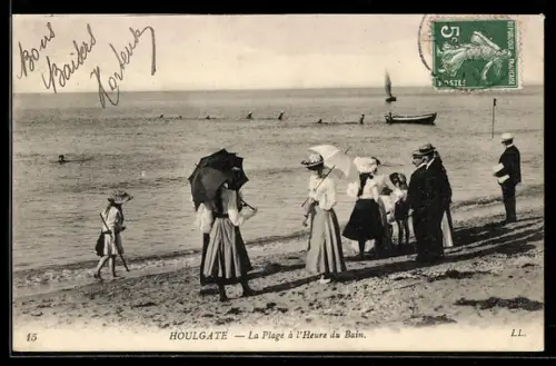 AK Houlgate, La Plage à lHeure du Bain