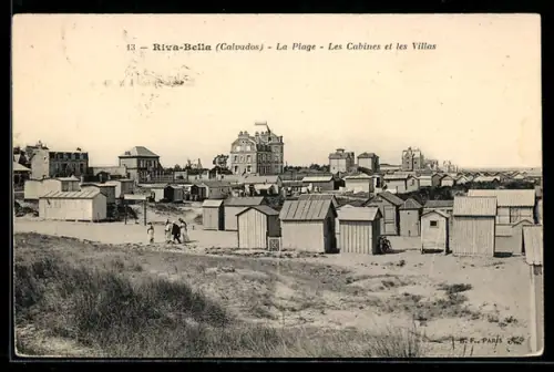 AK Riva-Bella /Calvados, La Plage, Les Cabines et les Villas