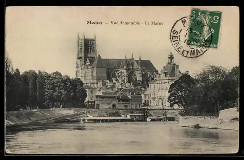 AK Meaux, Vue densemble, La Marne
