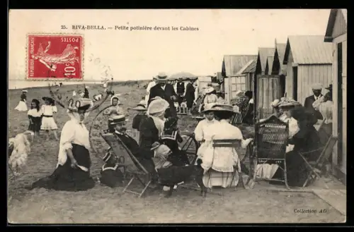 AK Riva-Bella, Petite potinière devant les Cabines